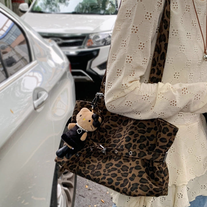 Damen Tragetasche mit elegantem und funktionalem Design Nord Taschen
