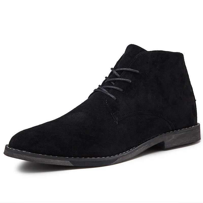 Herren Mokassins aus weichem Wildleder mit modernem Design