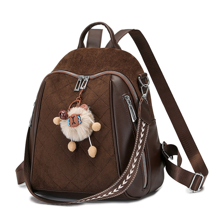 Damen Rucksacktasche mit elegantem Steppdesign und verspieltem Anhänger Nord Taschen