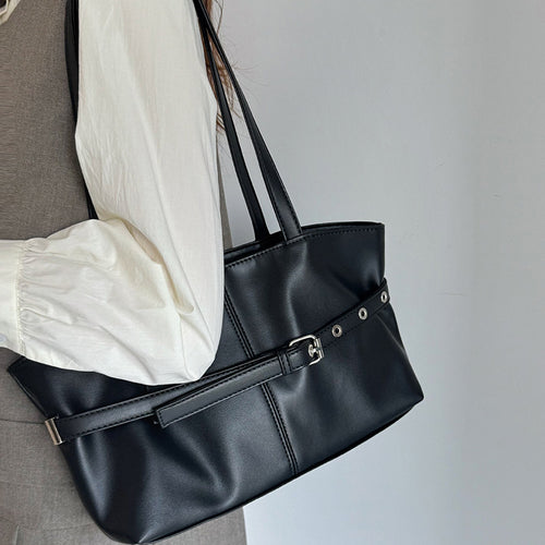 Damen modische Henkeltasche mit eleganten Details Nord Taschen