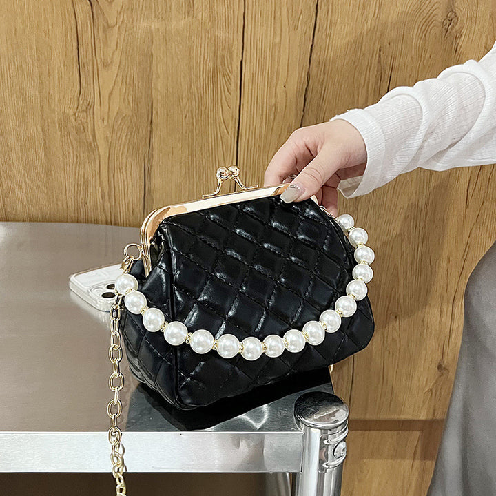 Damen eleganter Ketten-Handtasche mit glänzenden Perlenakzenten Nord Taschen