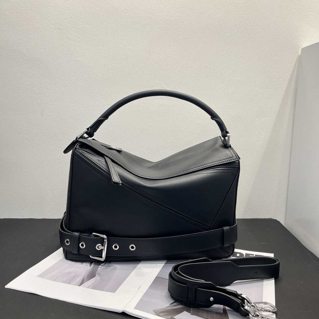 Damen elegante Ledertasche mit innovativem Design Nord Taschen