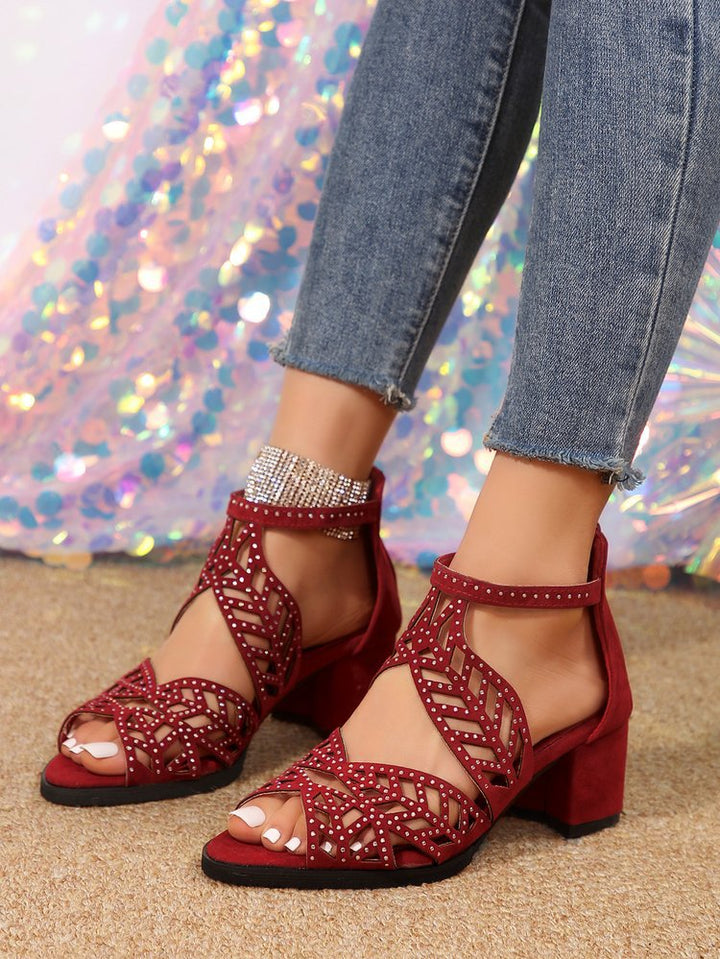 Damen Elegante Sandalen mit glamourösem Strassdetail und modischem Riemendesign