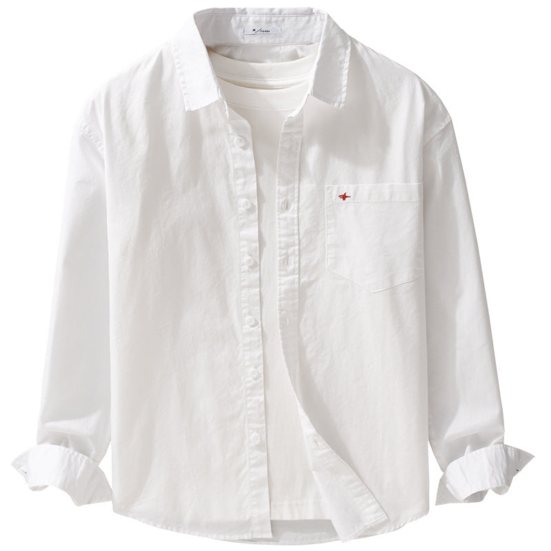Herren Leichtes Baumwollhemd im Overshirt‑Stil mit Kentkragen, Brusttasche und dezenter Mini‑Stickerei Nord Taschen