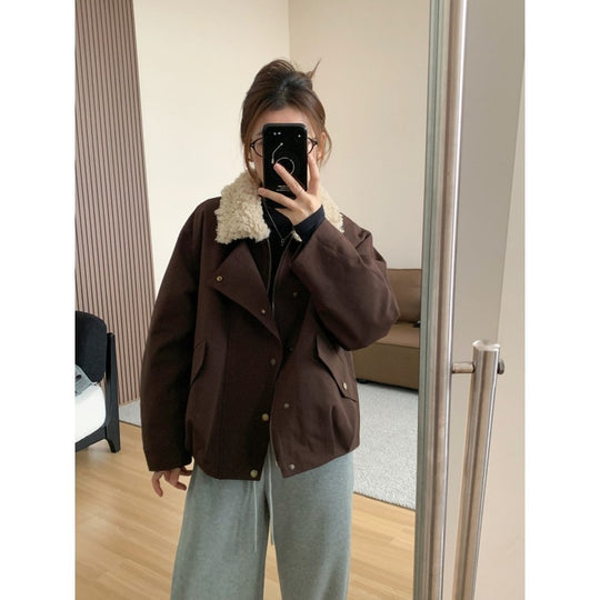 Damen Kurze Oversize-Bomberjacke mit Teddykragen und Druckknopfdetails Nord Taschen
