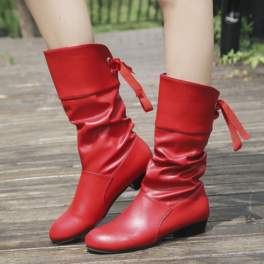 Damen  knielange Stiefel mit rückseitiger Schnürschleife, gerafftem Schaft und flachem Blockabsatz Nord Taschen