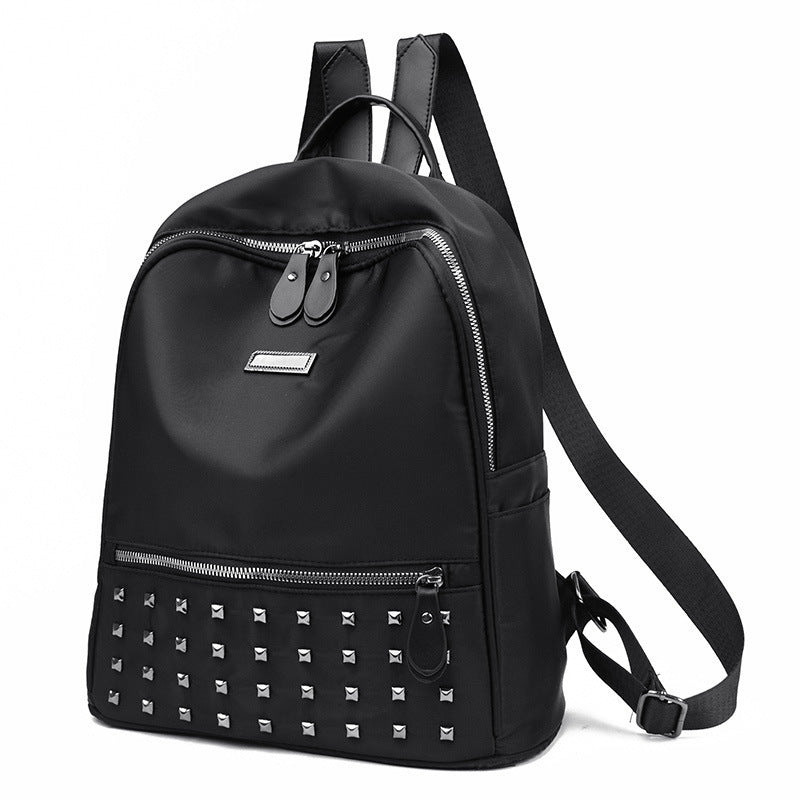 Damen stylischer Rucksack mit Nieten Nord Taschen