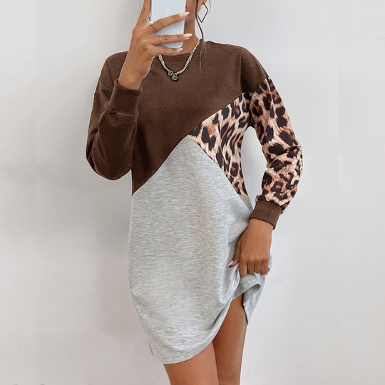Damen Oversize-Sweatkleid mit Colorblock-Design und Leopardenärmeln Nord Taschen