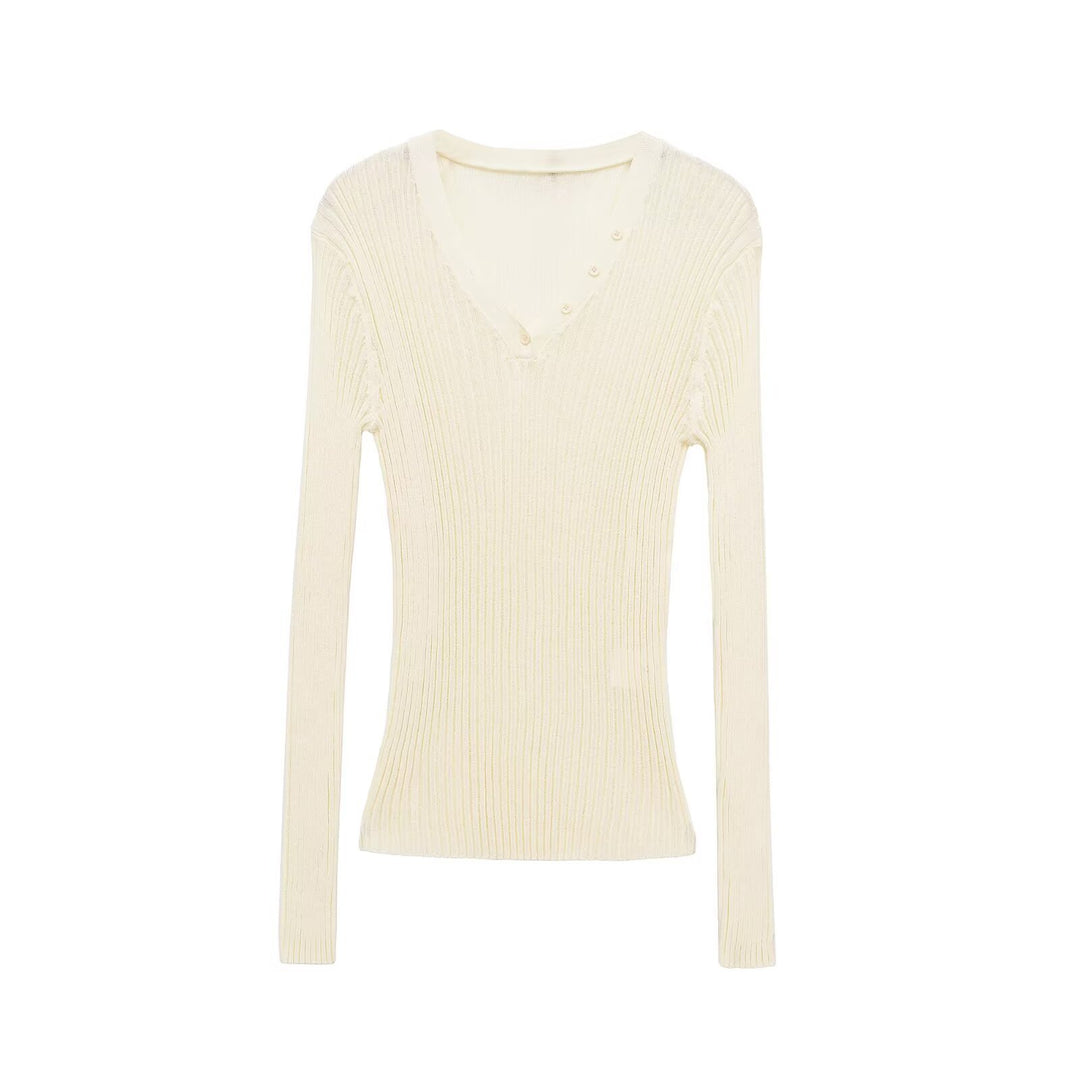 Damen Figurbetontes Rippstrick-Longsleeve mit V-Ausschnitt und Zierknopfleiste Nord Taschen