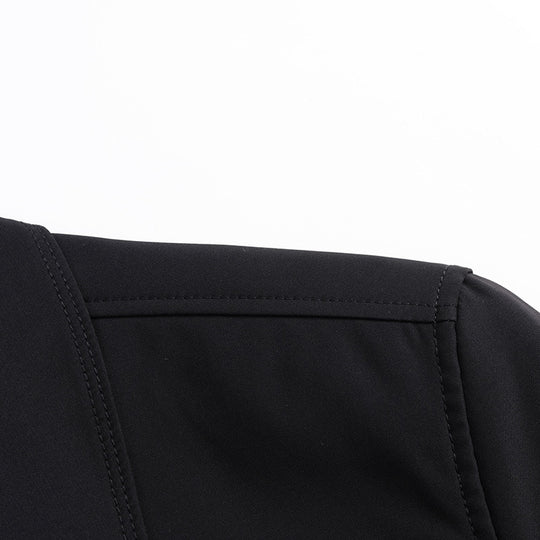 Herren Eleganter Slim-Fit Trenchcoat mit klassischer Knopfleiste und verstellbaren Manschetten Nord Taschen