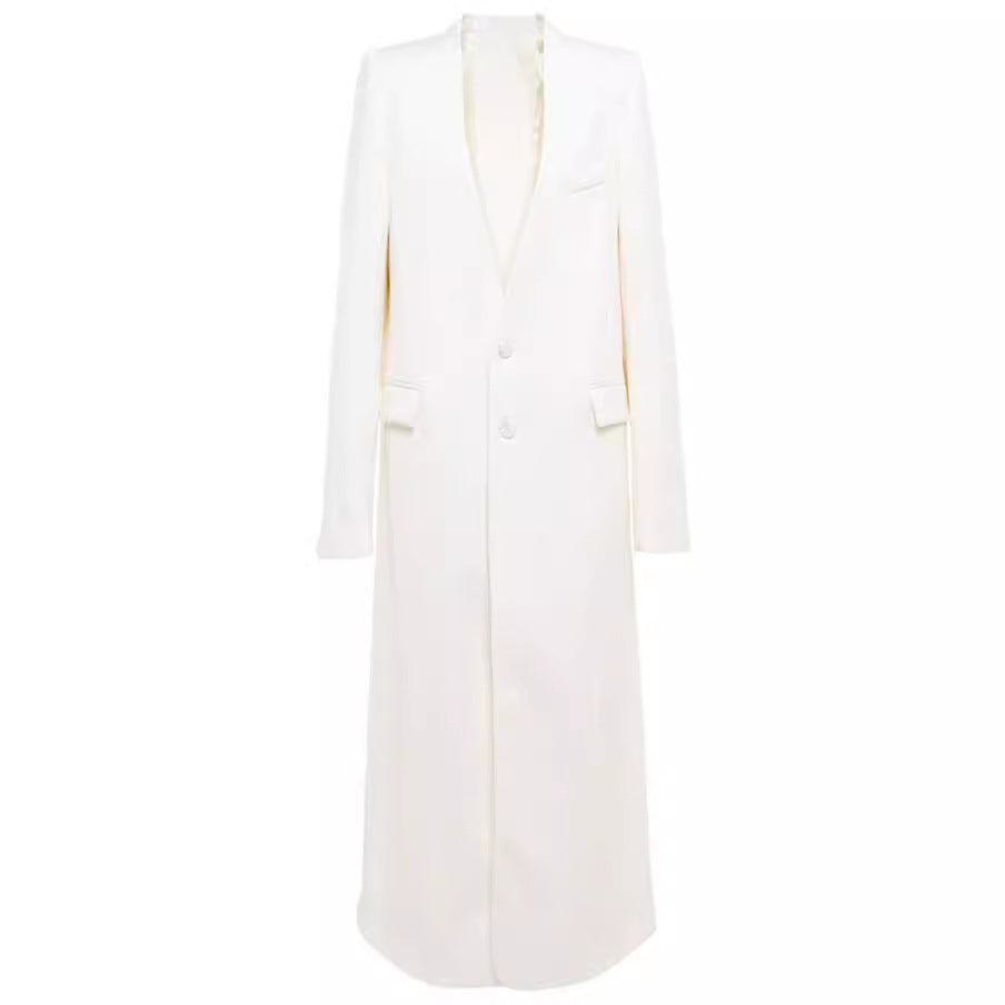 Damen Maxilanger schlanker Mantelblazer mit verdeckter Knopfleiste und schmaler Schulterlinie Nord Taschen
