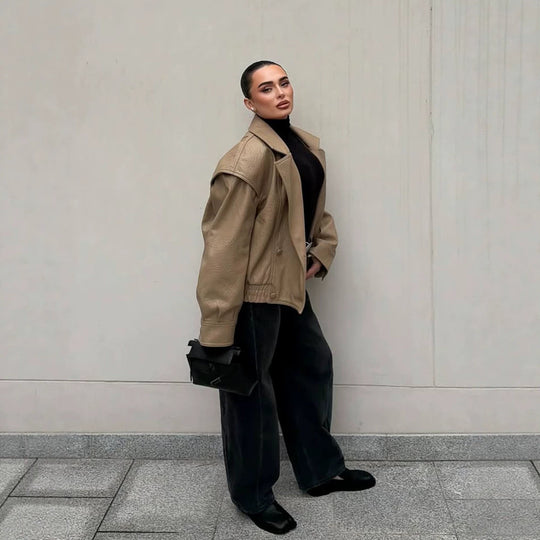 Damen Oversize-Lederimitat-Bomberjacke mit Boxy-Schnitt und weitem Revers Nord Taschen