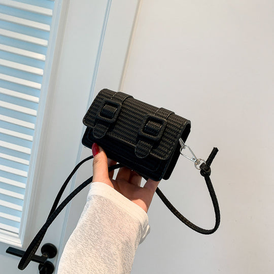 Damen Mini Umhängetasche mit strukturiertem Design und verstellbarem Trageriemen Nord Taschen