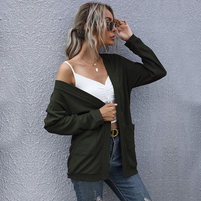 Damen Lockerer Feinstrick-Cardigan mit geripptem Strukturstrick und aufgesetzten Taschen Nord Taschen