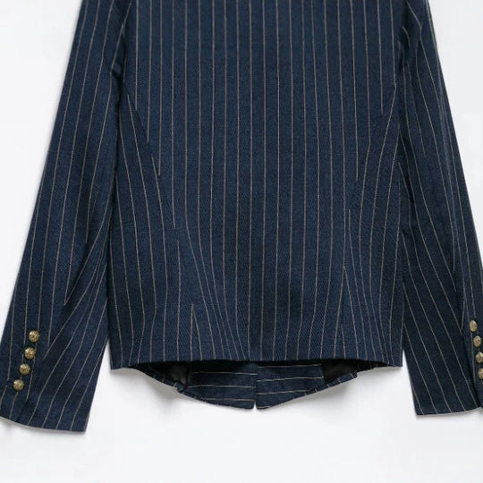 Damen Doppelreihiger Nadelstreifen‑Blazer im Military‑Look mit Zierknöpfen und Schulterklappen Nord Taschen