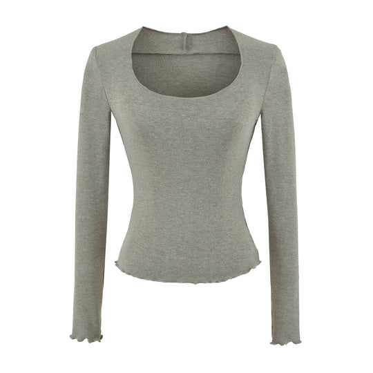 Damen Figurbetontes Langarm-Feinstrickshirt mit quadratischem Ausschnitt und Wellensaum Nord Taschen