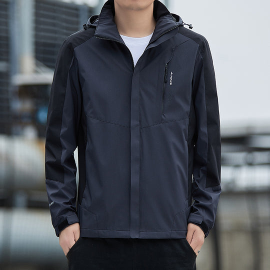 Herren Leichte wind- und wasserabweisende Kapuzenjacke im sportlichen Utility‑Style Nord Taschen