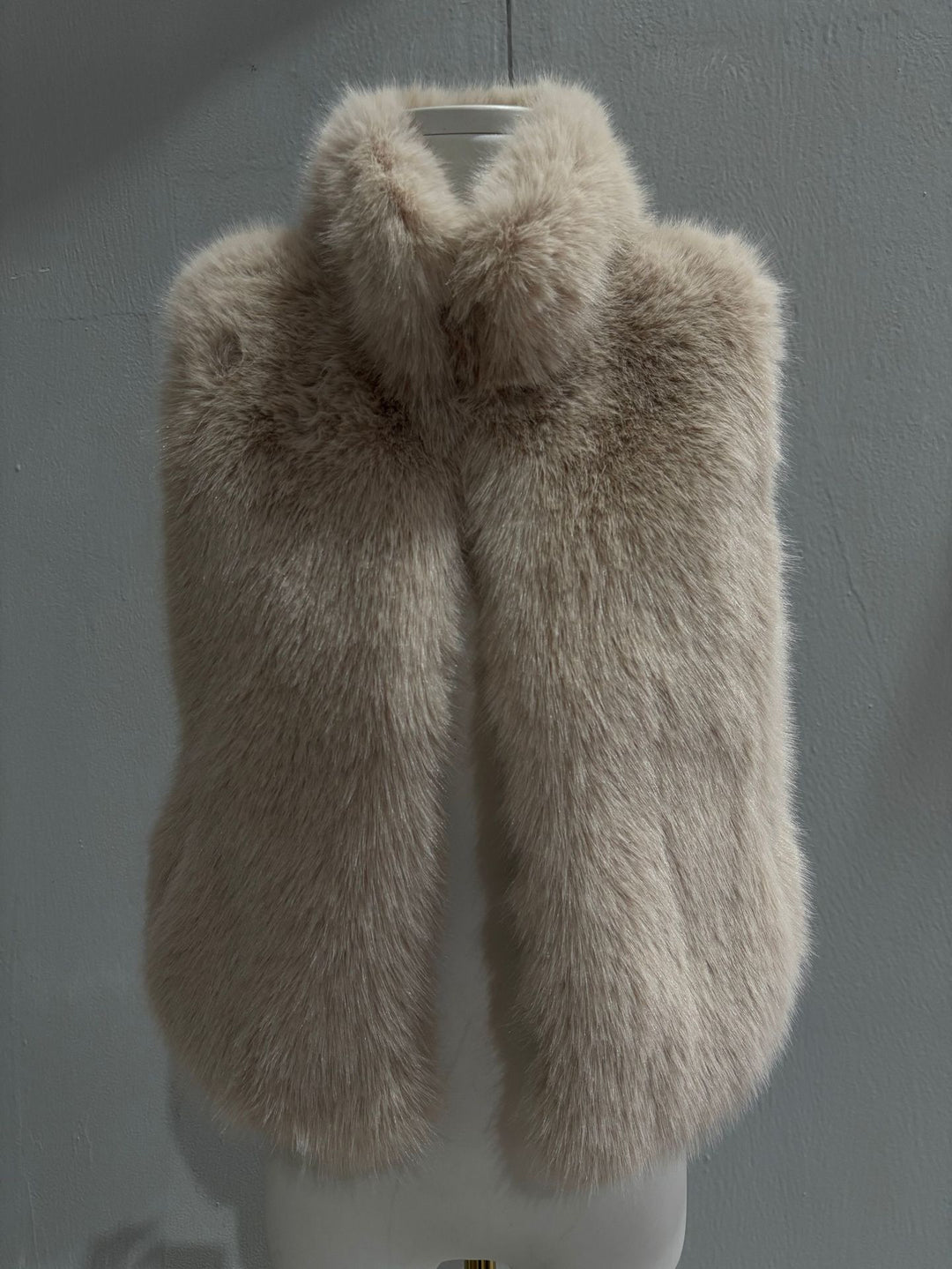 Damen Ärmellose Teddy‑Kunstfellweste mit dichtem Hochflor und Stehkragen Nord Taschen
