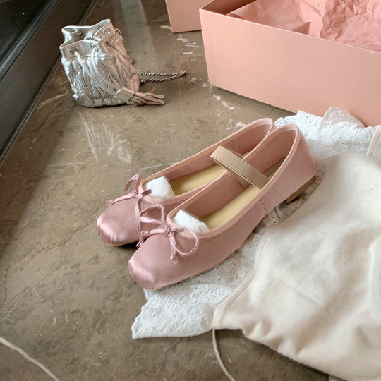 Damen Ballerina-Schuhe mit glamourösem Schleifendetail und flexiblem Riemendesign