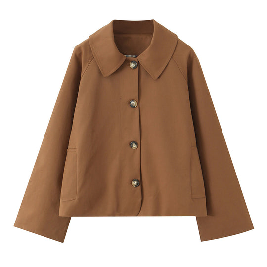 Damen Kurz geschnittene Boxy-Jacke mit weitem Hemdkragen und durchgehender Knopfleiste Nord Taschen
