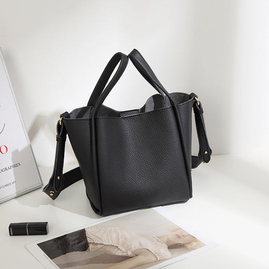 Damen Hobo-Tasche aus hochwertigem Kunstleder mit abnehmbarem Schulterriemen Nord Taschen