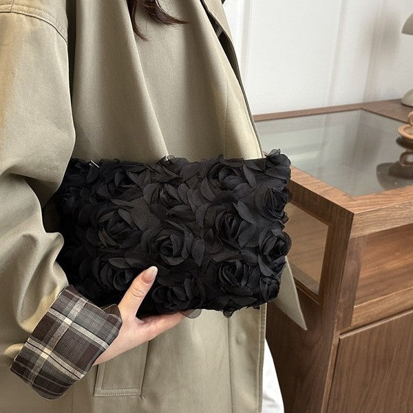 Damen romantische Clutch-Tasche mit floralen Akzenten Nord Taschen