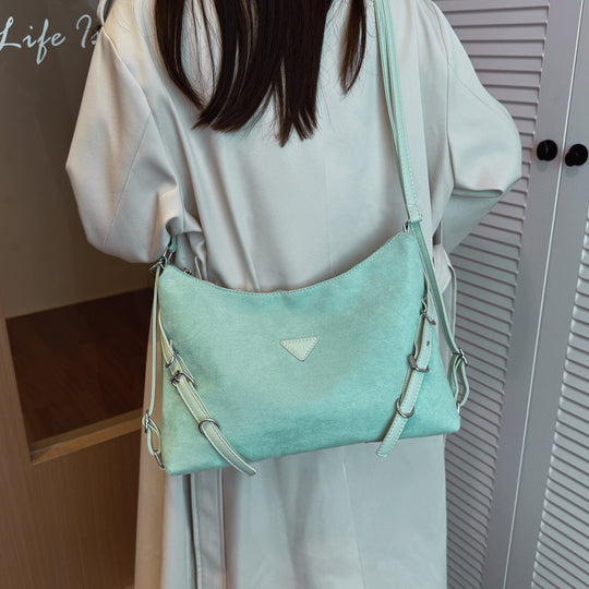 Damen Umhängetasche mit abnehmbaren Schulterriemen und modernem Design Nord Taschen