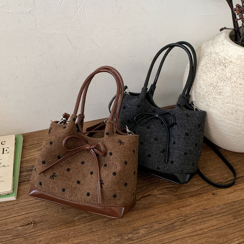 Damen Hobo-Tasche mit verspieltem Design und elegantem Kordelzug Nord Taschen