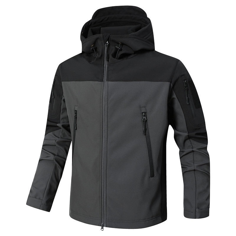 Herren Softshell-Outdoorjacke mit taktischer Ärmeltasche, verstellbarer Kapuze und wasserabweisender Membran Nord Taschen