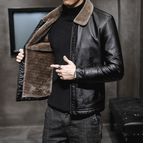 Herren Premium Kunstleder‑Fliegerblouson mit kontrastierendem Teddykragen und verdeckter Reißverschlussleiste Nord Taschen