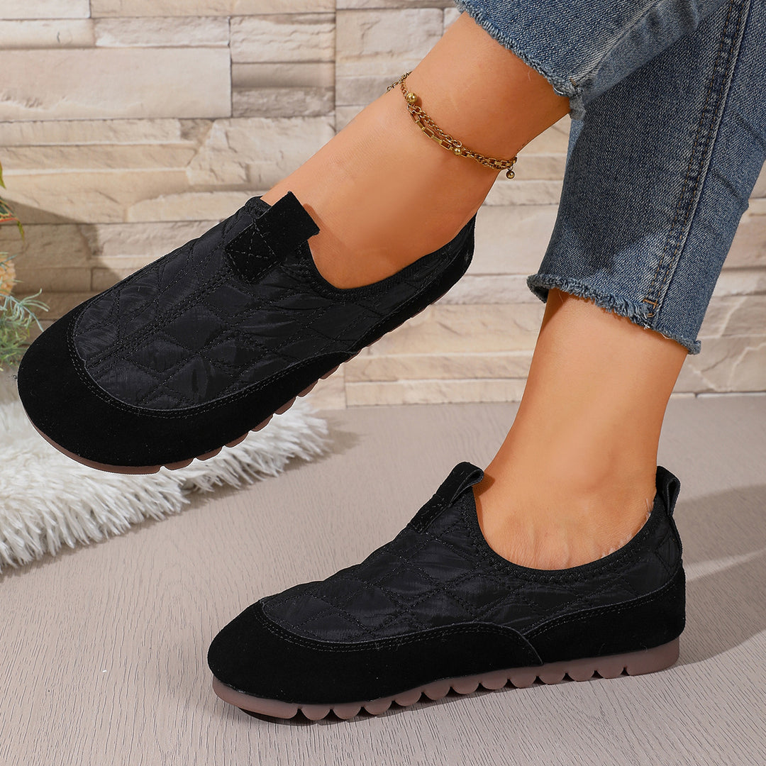 Damen Gepolsterte gesteppte Slip-On Freizeitschuhe mit rutschfester Profilsohle Nord Taschen