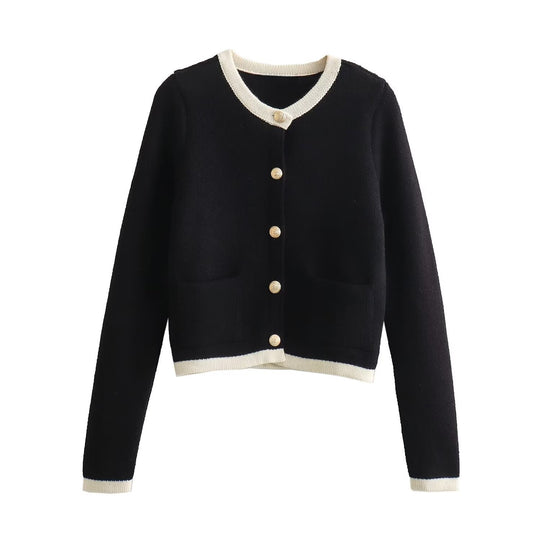 Damen Kurzgeschnittener Bouclé-Cardigan mit Rundhals, Pattentaschen und Münzknöpfen Nord Taschen