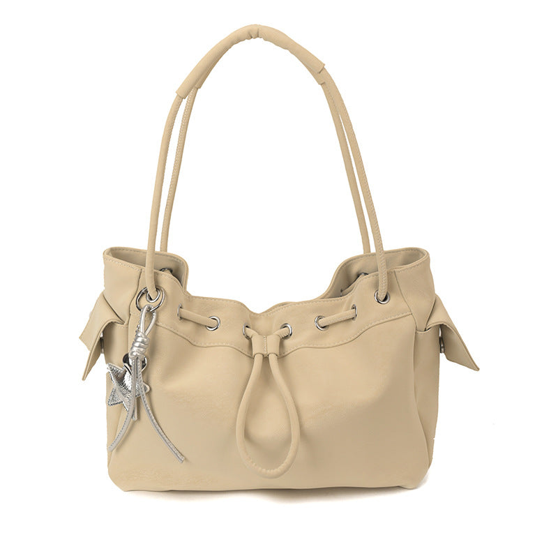 Damen Hobo Tasche aus weichem Kunstleder mit elegantem Zugverschluss Nord Taschen