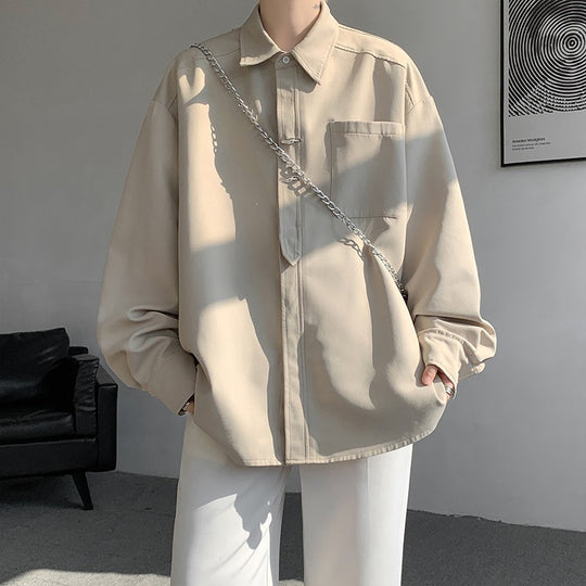 Unisex Oversize Hemdjacke im minimalistischen Utility-Look mit Brusttasche und verdeckter Knopfleiste Nord Taschen