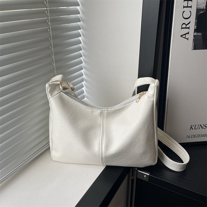 Damen stilvolle Schultertasche mit modernem Design und praktischen Fächern Nord Taschen