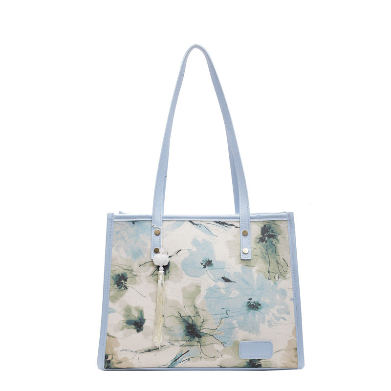 Damen Shopper-Tasche mit floralem Design und elegantem Kettenanhänger Nord Taschen