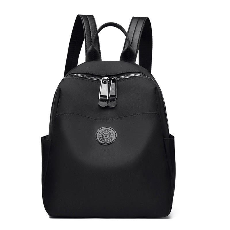 Damen Rucksack mit hochwertigem wasserdichtem Material und eleganten Akzenten Nord Taschen