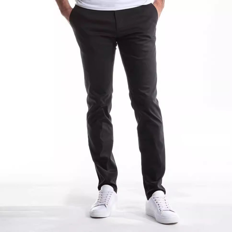 Herren Enganliegende Stretch-Chinohose mit tapered Bein und elastischem Saum Nord Taschen
