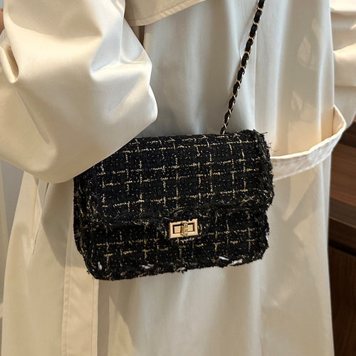 Damen Umhängetasche mit strukturiertem Tweeddesign und schickem Kettenhenkel Nord Taschen