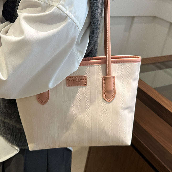 Damen stilvolle Shopper-Tasche aus strapazierfähigem Material Nord Taschen