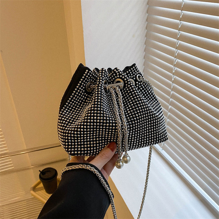 Damen Glamouröse Beuteltasche mit Strassverzierungen Nord Taschen