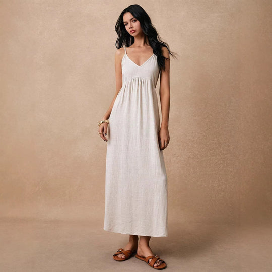 Damen Maxikleid mit feinen Spaghettiträgern und leichtem, atmungsaktivem Material Nord Taschen