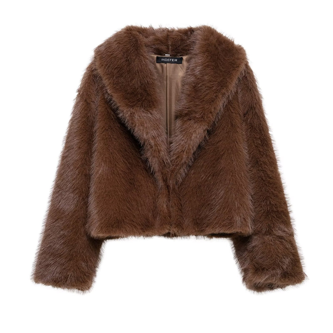 Damen 20+ Cropped Kunstfelljacke mit breitem Schalkragen und boxy Silhouette Nord Taschen