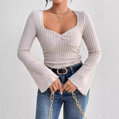 Damen geripptes Langarm-Top mit herzförmigem Dekolleté Taillennaht Twist-Detail und Trompetenärmeln Nord Taschen