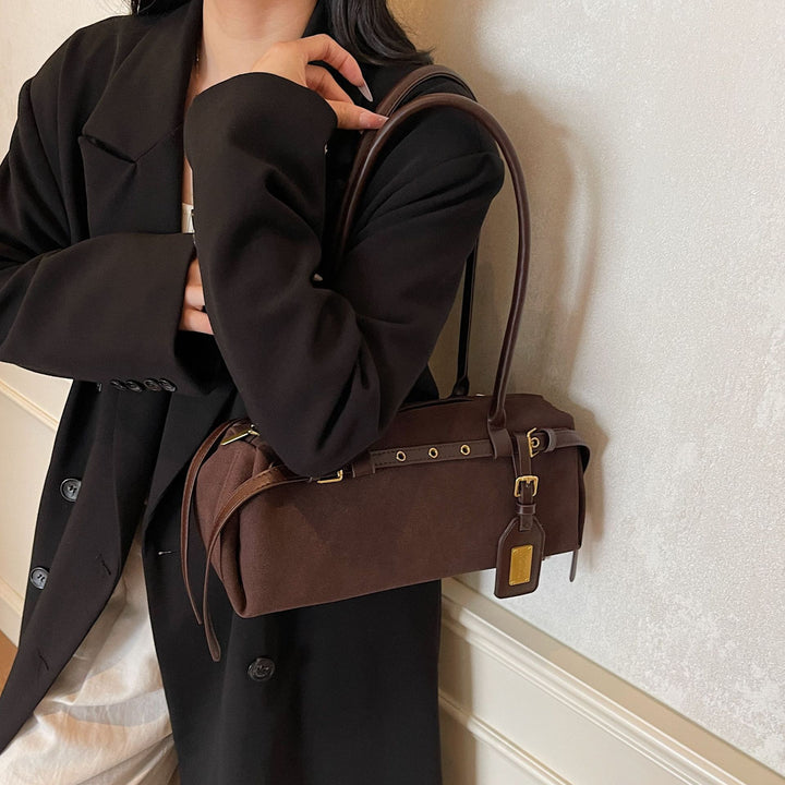 Damen Handtasche aus hochwertigem Wildleder mit elegantem Design Nord Taschen