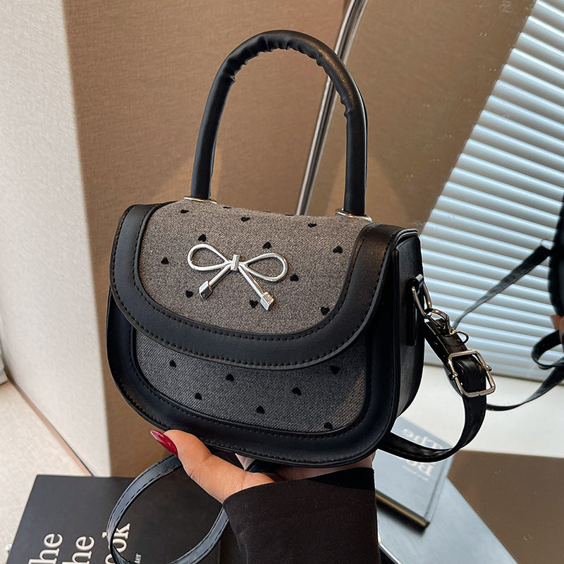 Damen modische Handtasche mit verspieltem Punktedesign und praktischen Fächern Nord Taschen