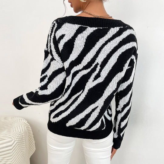 Damen Oversize V-Ausschnitt Pullover mit Zebra-Jacquard und gerippten Bündchen Nord Taschen