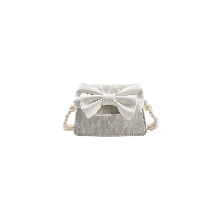 Damen Clutch mit verspieltem Schleifen-Design und edlen Perlenakzenten Nord Taschen