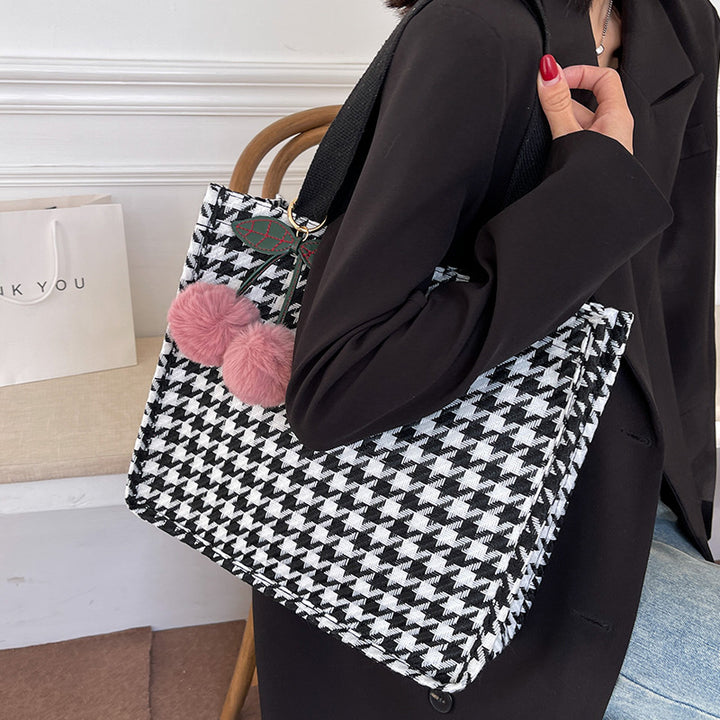 Damen Jute-Shopper im modernen Wabenmuster Nord Taschen