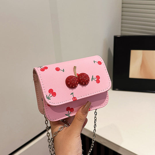Damen Umhängetasche mit fruchtigem Design und Kettenriemen Nord Taschen